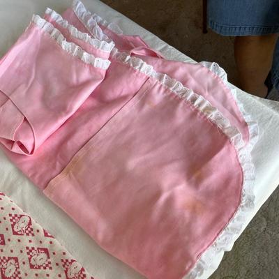 Lot of 3 Aprons