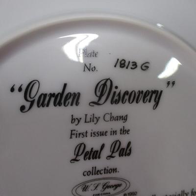 Garden Discovery Plate Lily Chang 1st Issue 1992 Petal Pals Collection Cats