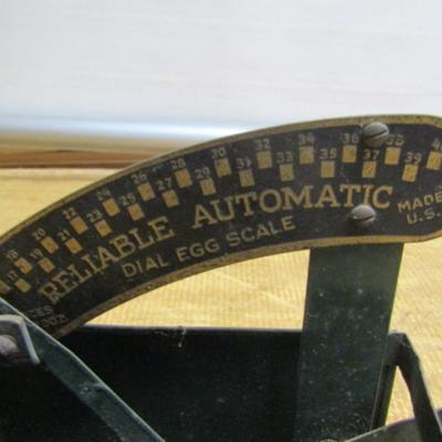 Vintage Reliable Egg Scale
