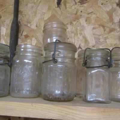 Collection of Bale Top Jars- 1/2 Pint (Lot #1)