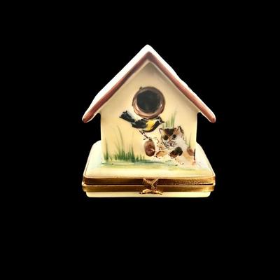 Rare Vintage/Retired Design Rochard Limoges Trinket Box - Birdhouse with Cat