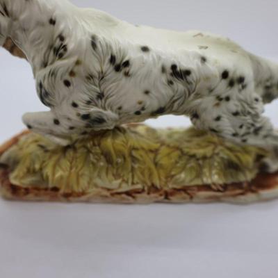 NORCREST Turkey Hunting Porcelain Hound Figurine
