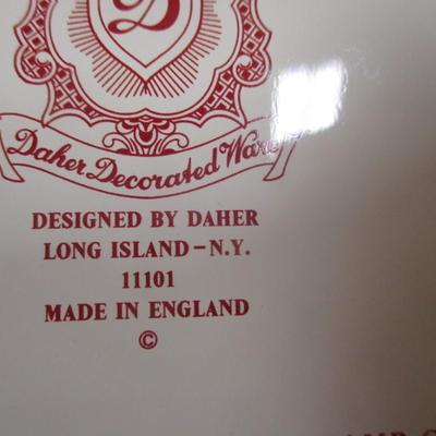 Set of Three Painted English Tin Items Designed by Daher Long Island, NY