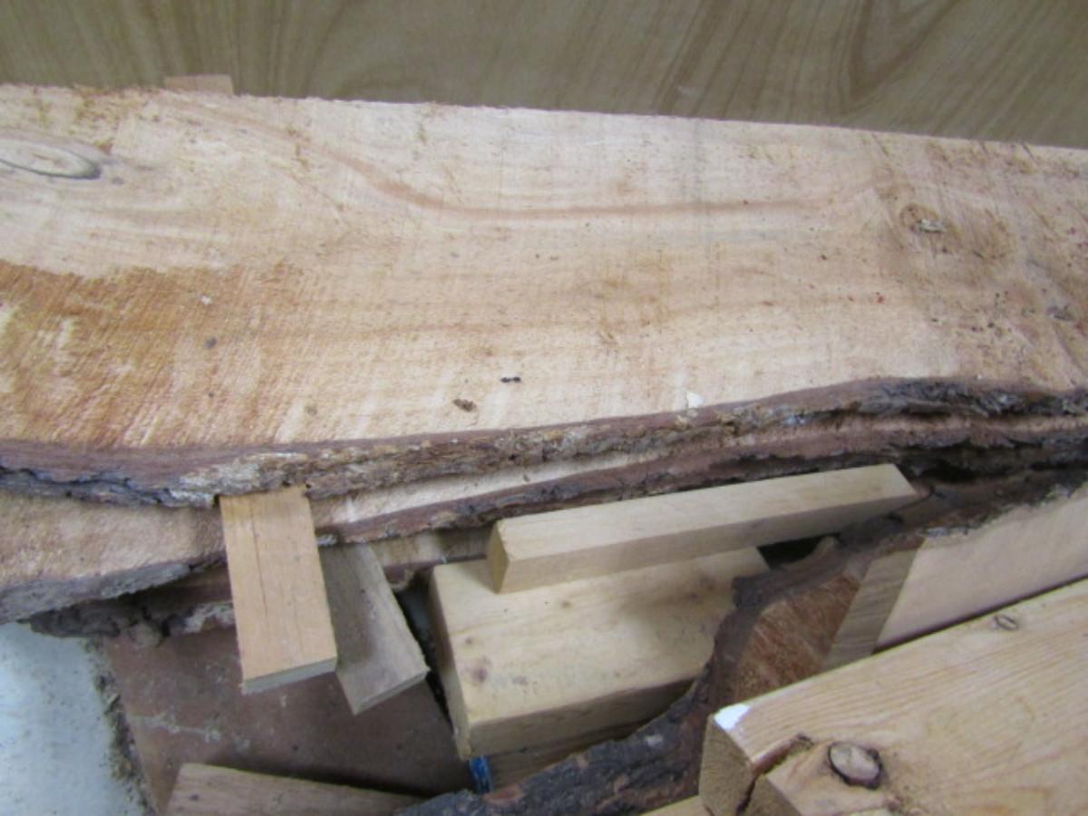 Milled Wood Assorted Sizes and Lengths Some Live Edge