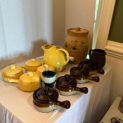 DR1553 Vintage McCoy Pottery, Soup Bowls, Crocks