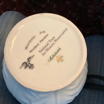 DR1569 Wedgwood Cream and Sugar with Mottahedeh Pitcher