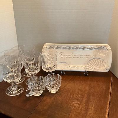 DR1570 Set of 5 Goblets with Friends Tray