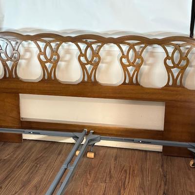 King Chippendale Style Headboard & Bed Frame