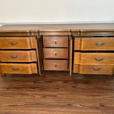 THOMASVILLE Vintage French Dresser