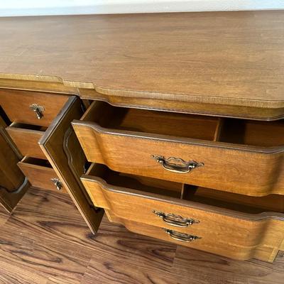 THOMASVILLE Vintage French Dresser