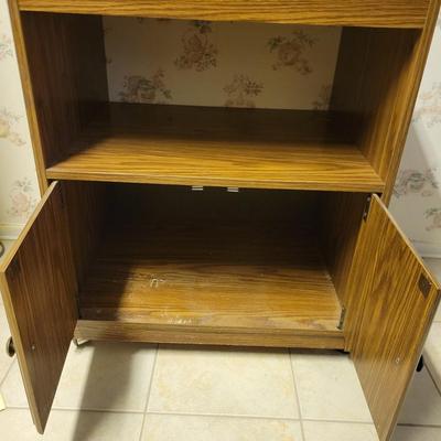 Cabinet on Casters (K-DW)
