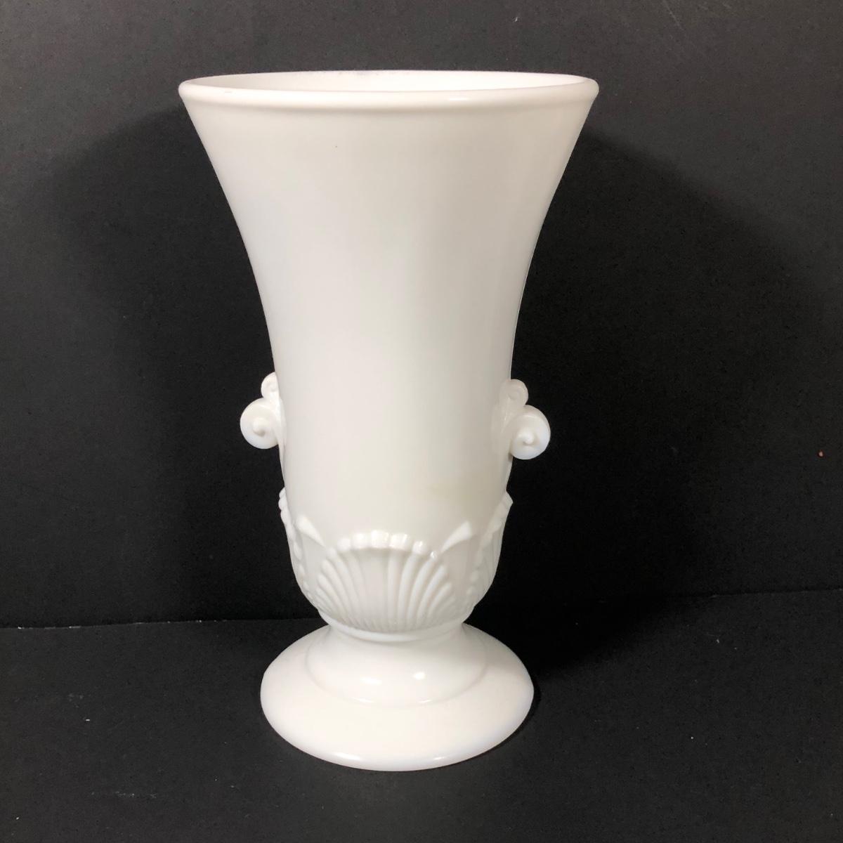 Sold at Auction: MILK GLASS CANDY DISH AND VASES