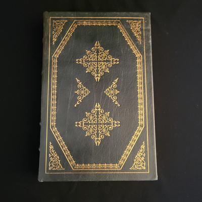 13 Leather & Paper Bound Books With Gold Leaf Details (D-DW)