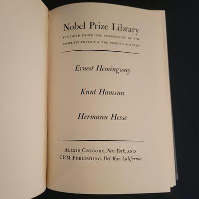 Seventeen Volume Nobel Prize Library (D-DW)