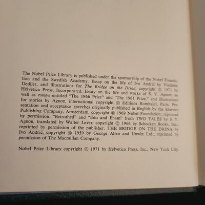 Seventeen Volume Nobel Prize Library (D-DW)