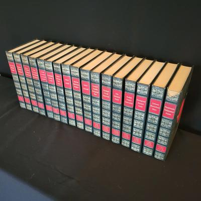 Seventeen Volume Nobel Prize Library (D-DW)