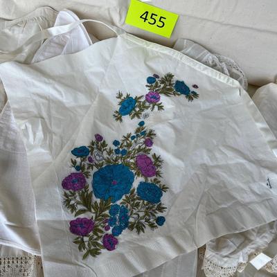 4 white/ print aprons