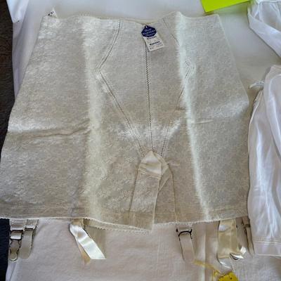 Lot of 3 women's underwear