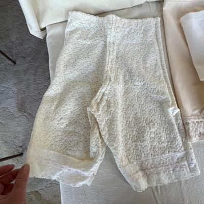 Lot of 4 form fitting ladies underwear