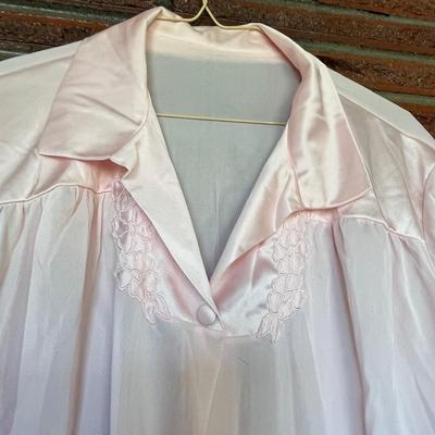 Vanity Fair House coat