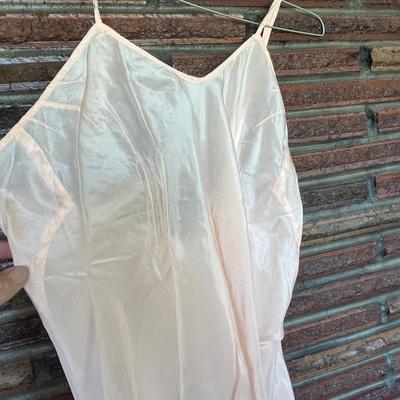 Vintage slip/ nightie