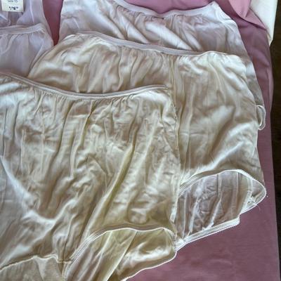5 panties