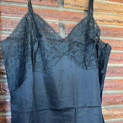 3 black slips