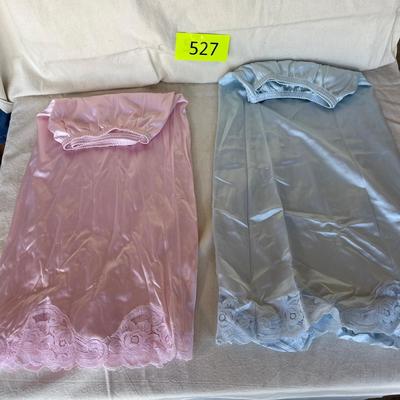 2 skirt slips
