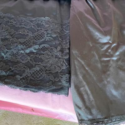 4 black skirt slips