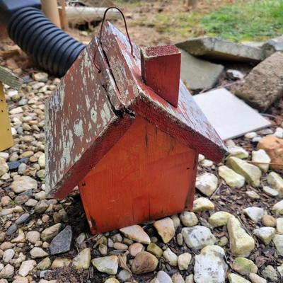 Birdhouses, Feeders and More (Y-DW)