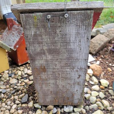 Birdhouses, Feeders and More (Y-DW)