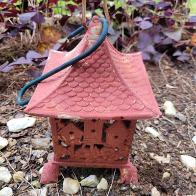 Birdhouses, Feeders and More (Y-DW)