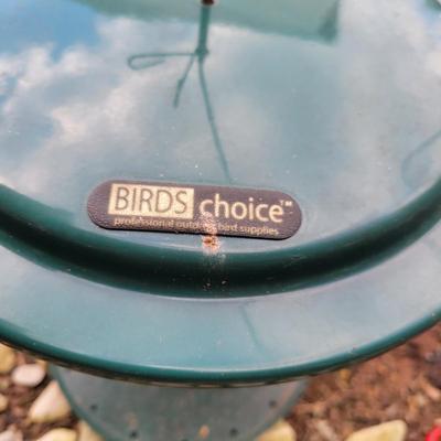 Birdhouses, Feeders and More (Y-DW)