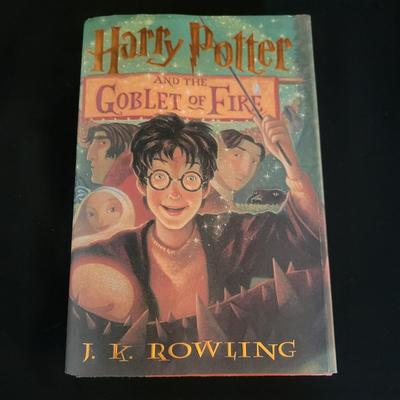 Books by Tolkien, Rowling and C.S.Lewis (D-DW)