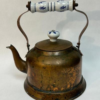 Vintage Copper Tea Kettle with Ceramic Delft Like White & Blue Handle Grip and Lid Knob