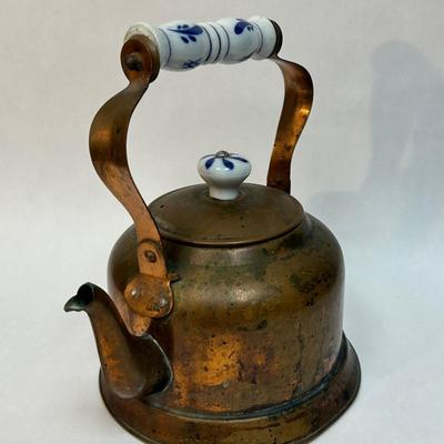 Vintage Copper Tea Kettle with Ceramic Delft Like White & Blue Handle Grip and Lid Knob