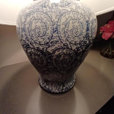 Ralph Lauren Large Porcelain Blue Flowered Table Lamp & Shade