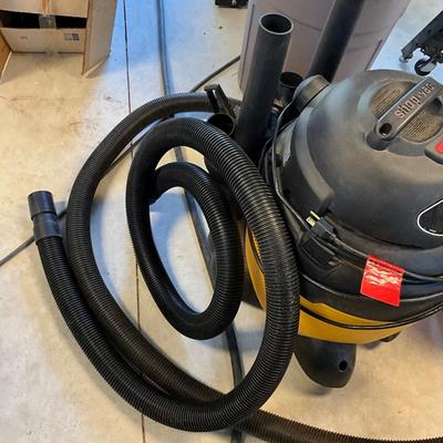 S1584 SHOP-VAC 18Gal with Attachments