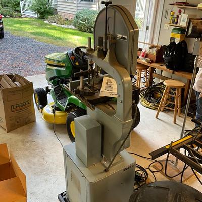 S1585 Delta 14" Bandsaw Model 52-963 with Lamp Attachments and Saw Blades
