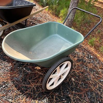 S1590 Green GARANT Wheelbarrow / Handcart /Garden Cart