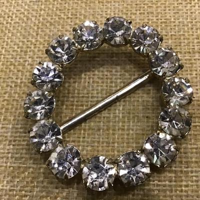 Vintage Prong-Set Clear Rhinestone  Round Cut Glass Brooch Pin. Marked