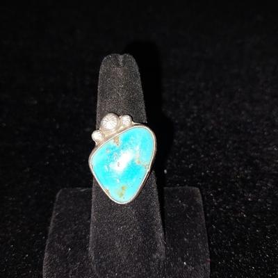 TURQUOISE AND STERLING SILVER RING