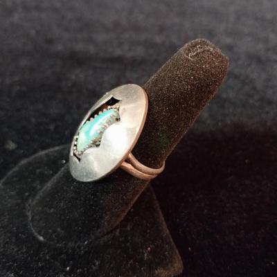 NATIVE AMERICAN STERLING AND TURQUOISE SHADOW BOX RING