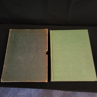 Assortment of Books on Charleston and the Deep South (D-DW)