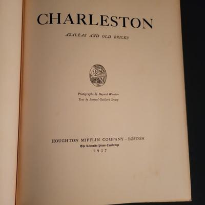 Assortment of Books on Charleston and the Deep South (D-DW)