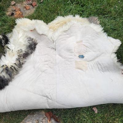 Pair of Windward Long Fiber Sheep Pelts (LR-DW)