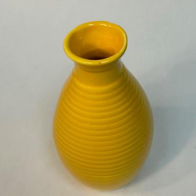Sunshine Yellow Ribbed Beehive Pottery Floral Flower Vase Unsigned