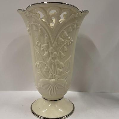 Lenox Mother's Day Vase, 2004