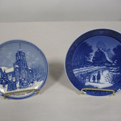 Delft Christmas Plate & Royal Copenhagen Plate