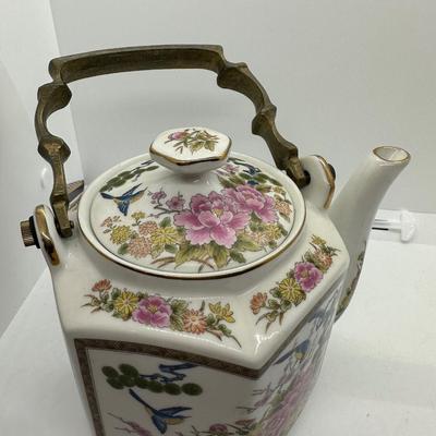 HOMCO Vintage Hand Painted Japanese Porcelain Teapot w/ Brass Handle